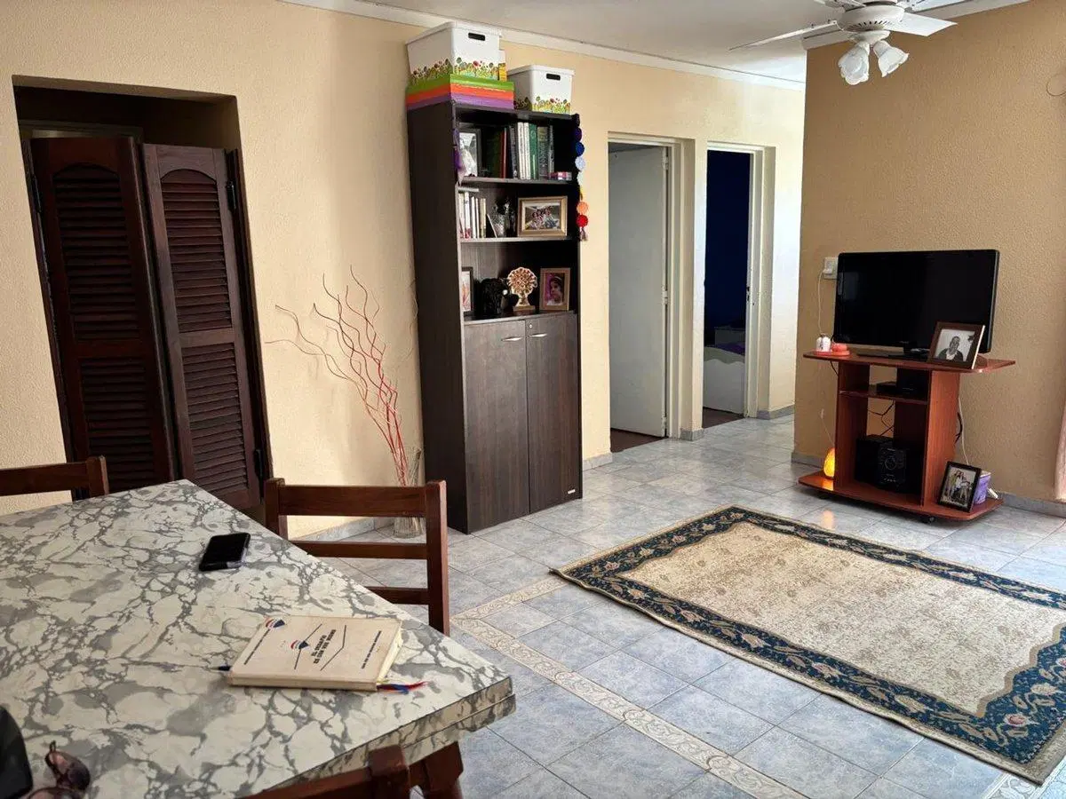 Se VENDE departamento en Reconquista 2