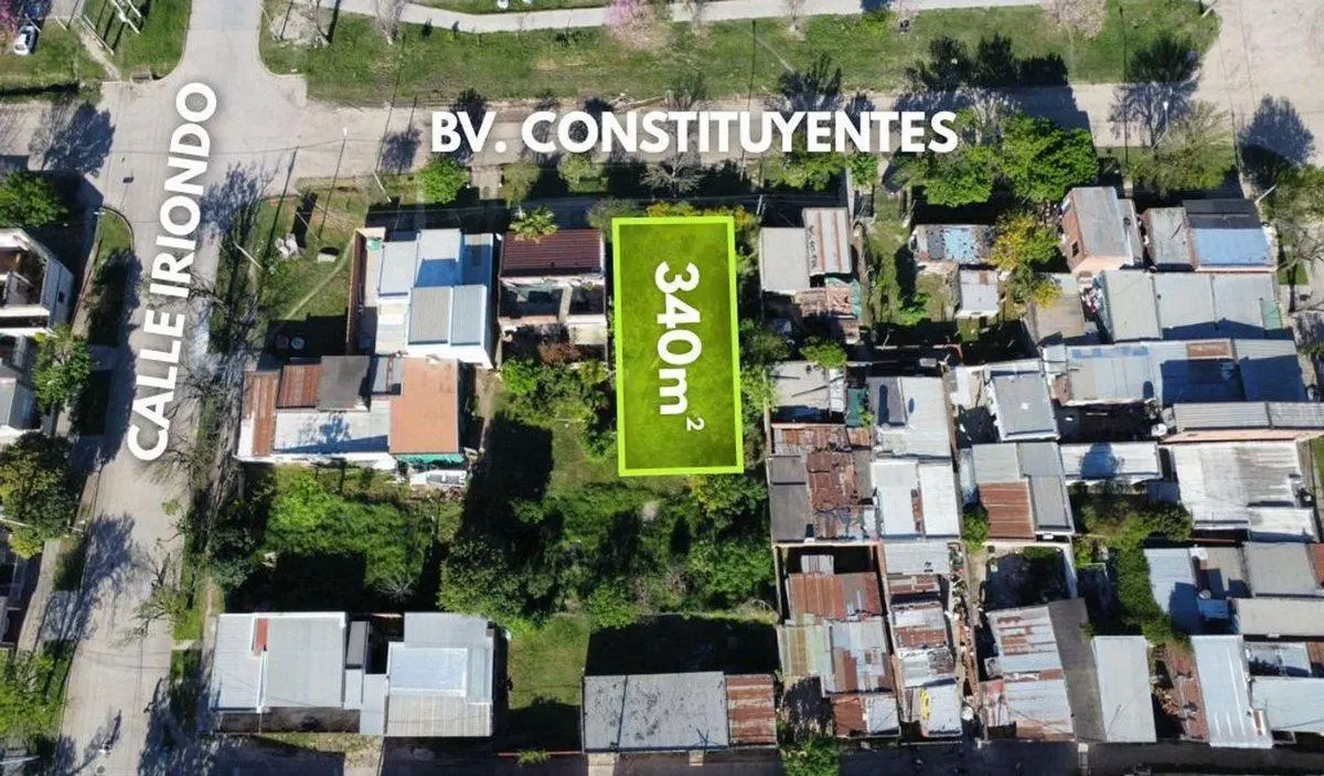 SE VENDE TERRENO EN RECONQUISTA 2