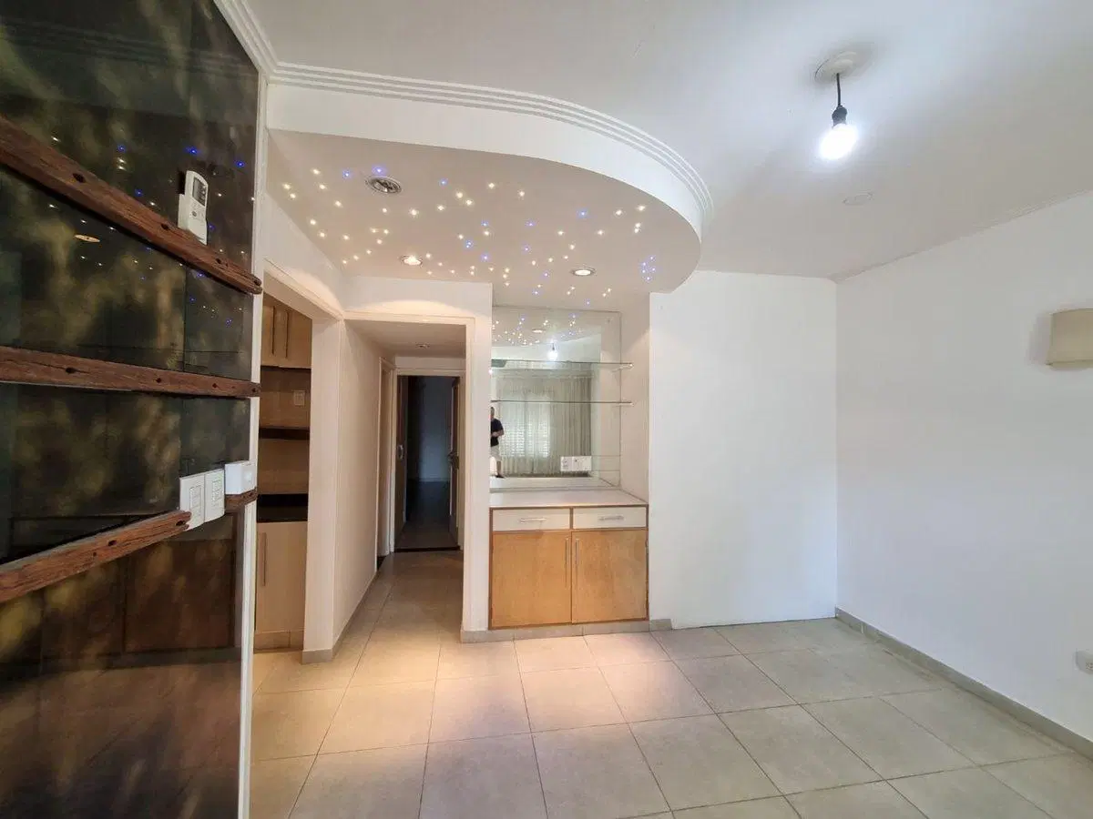 DEPARTAMENTO EN VENTA – B° SARMIENTO, RECONQUISTA 4