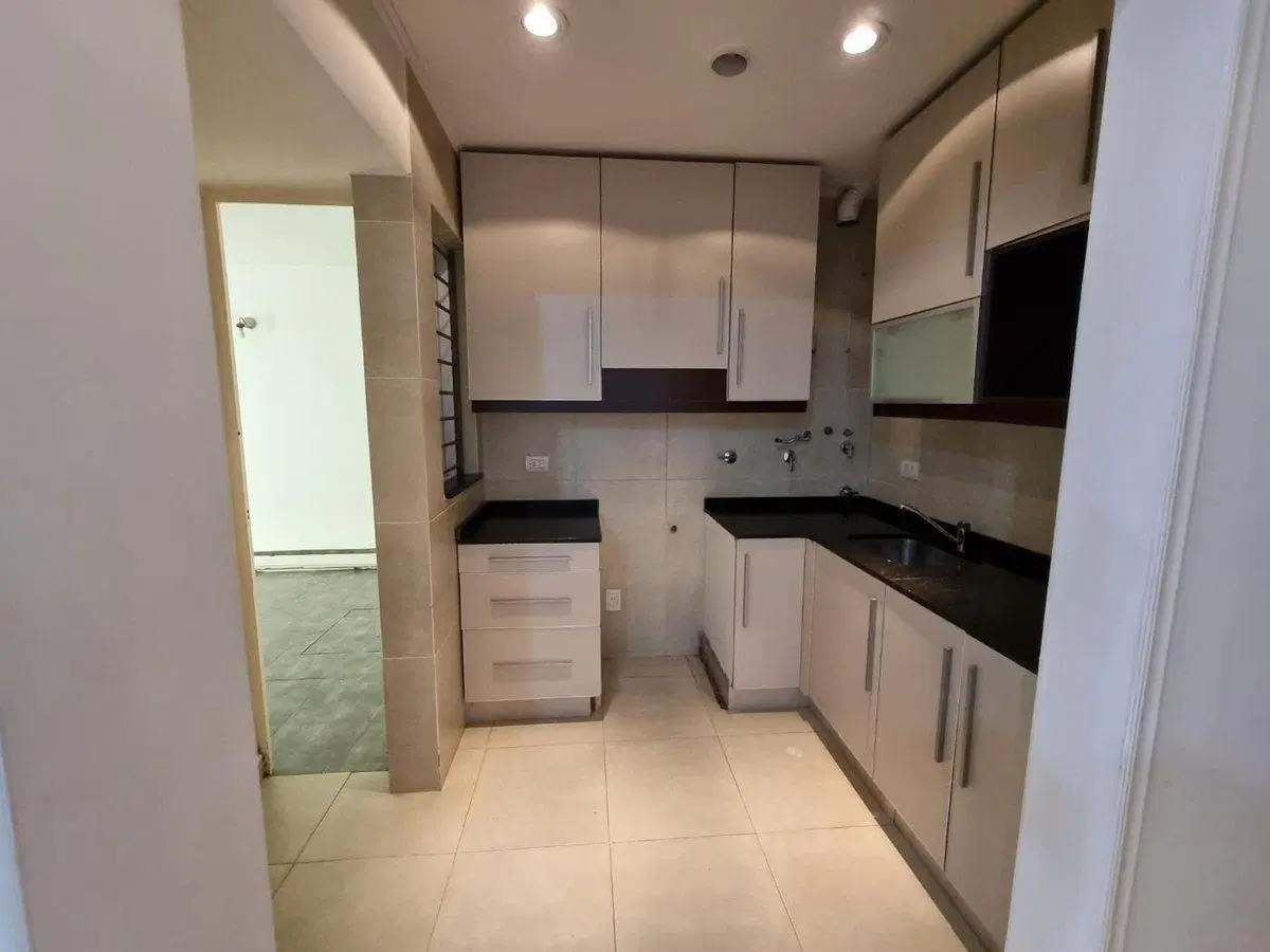 DEPARTAMENTO EN VENTA – B° SARMIENTO, RECONQUISTA 5
