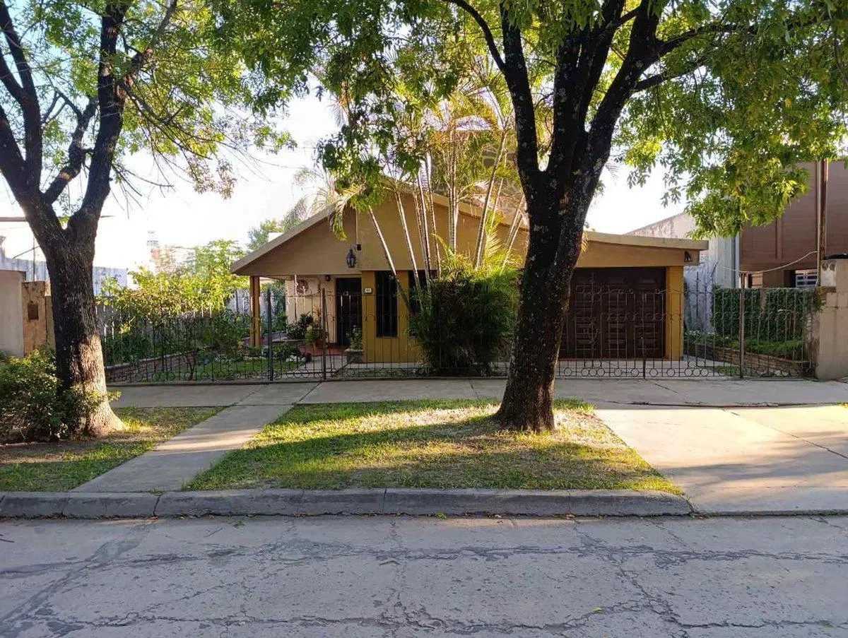 Impecable Casa a la Venta 4