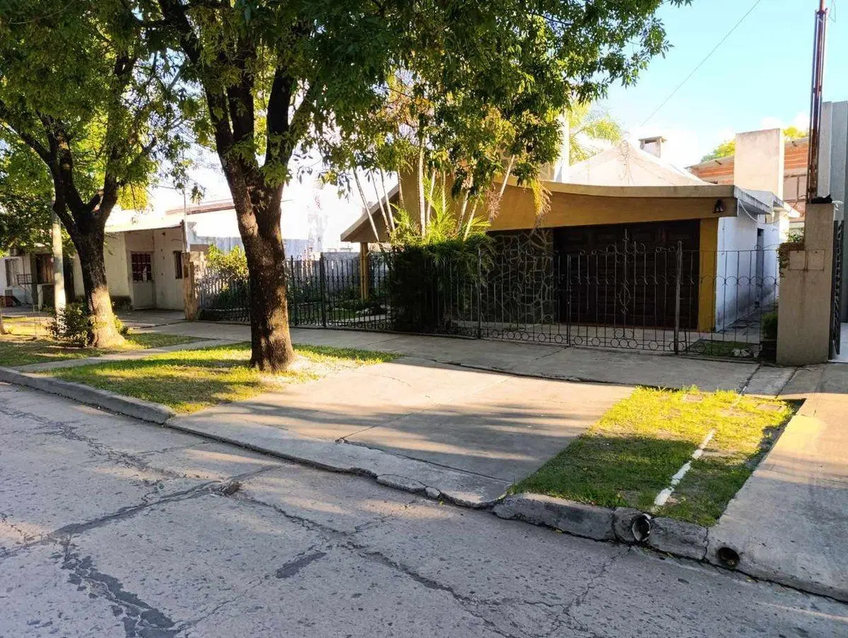 Impecable Casa a la Venta 3