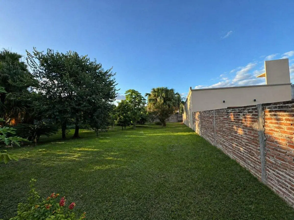 En Venta Casa a Refaccionar en Avellaneda 4