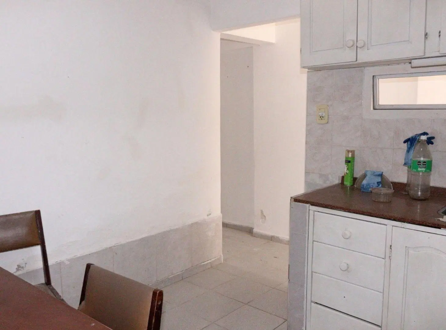 SE VENDE CASA(2 DEPTOS) EN RECONQUISTA 2