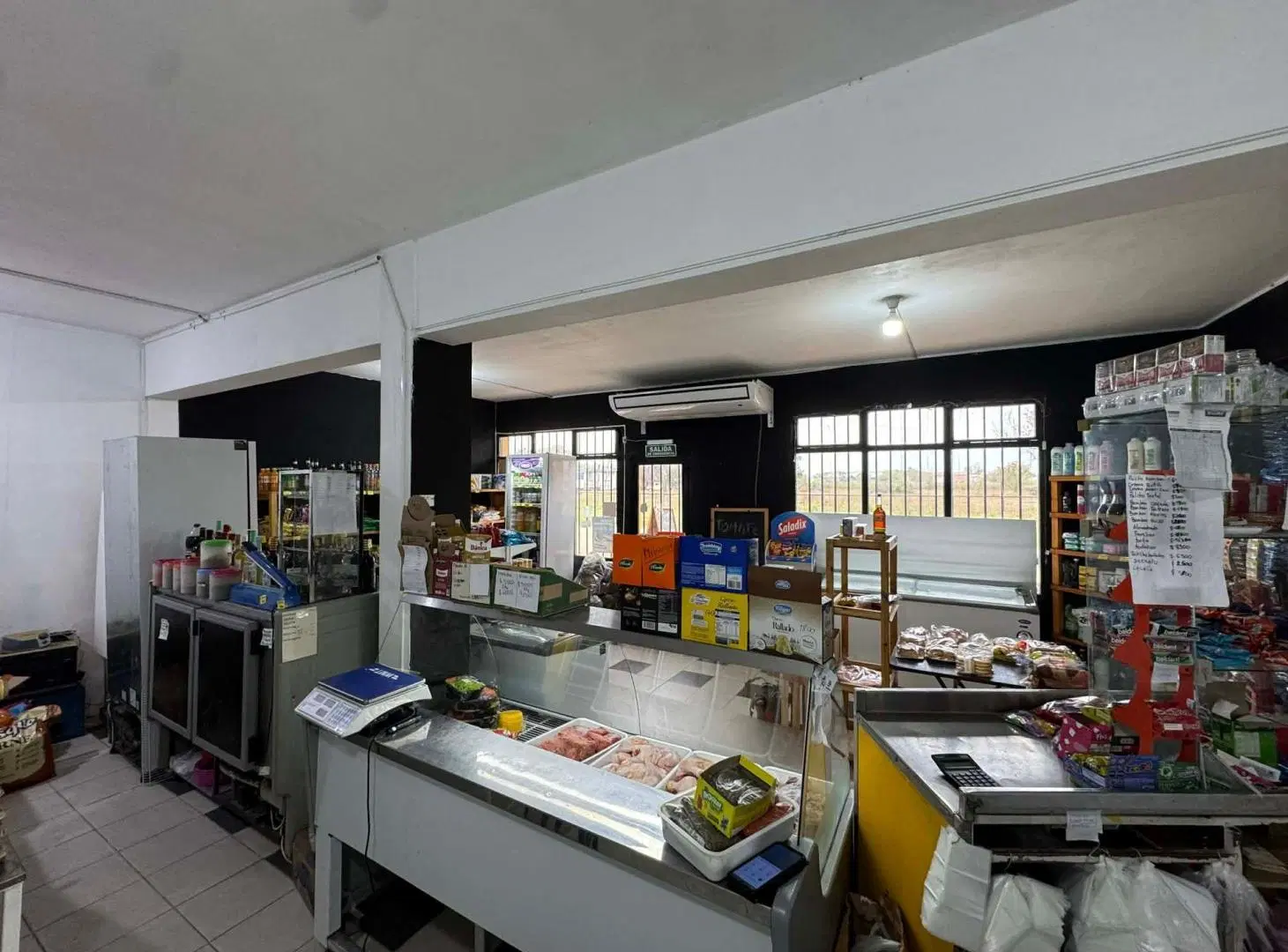 En Venta Locales Comerciales + Departamentos 5