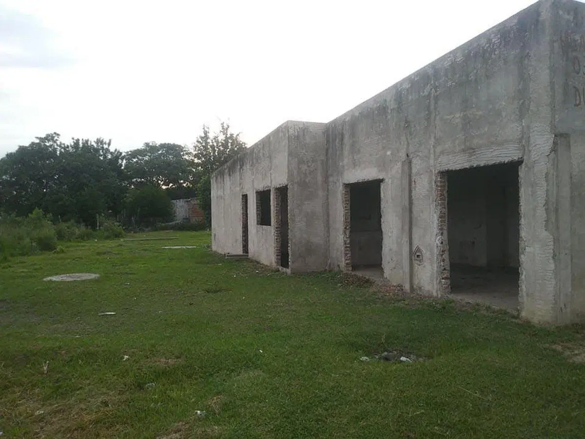 Terreno con Casa en construcción al 60%! 5