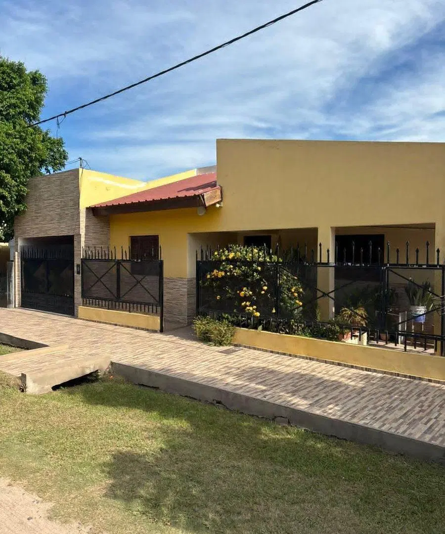 Se Vende Casa en Romang Santa Fe. 4
