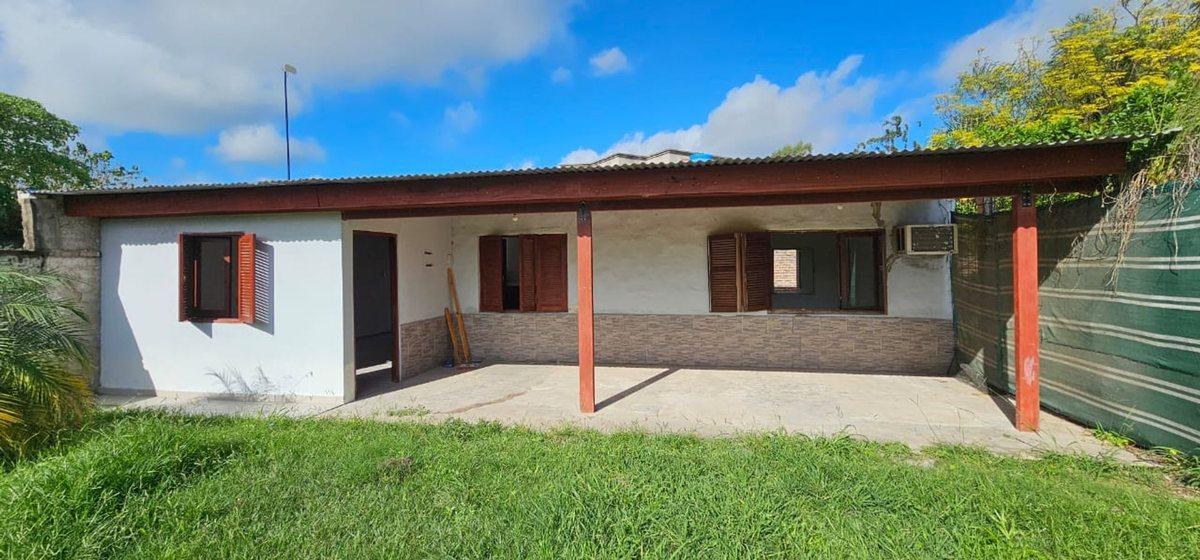 Se Alquila casa en Barrio Lorenzon