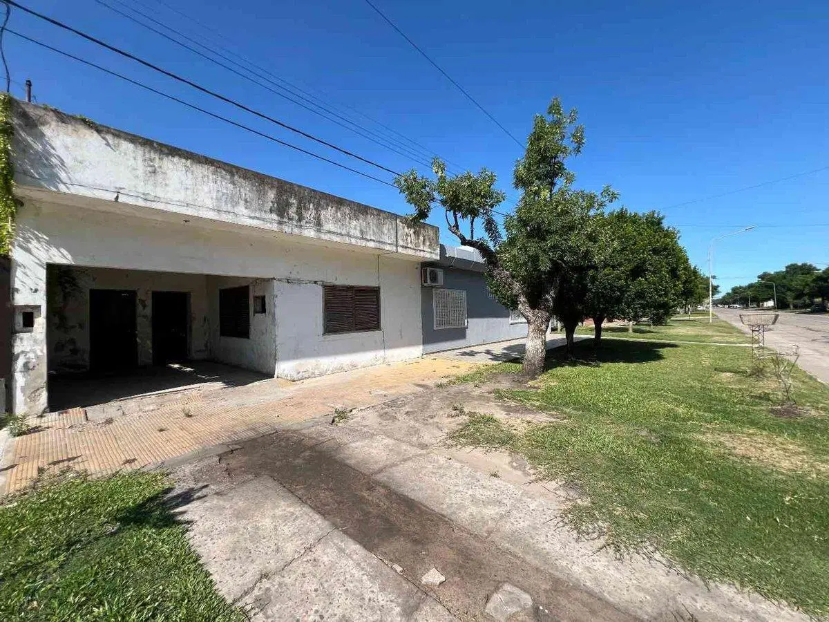 Casa en venta en Avellaneda a refaccionar 4