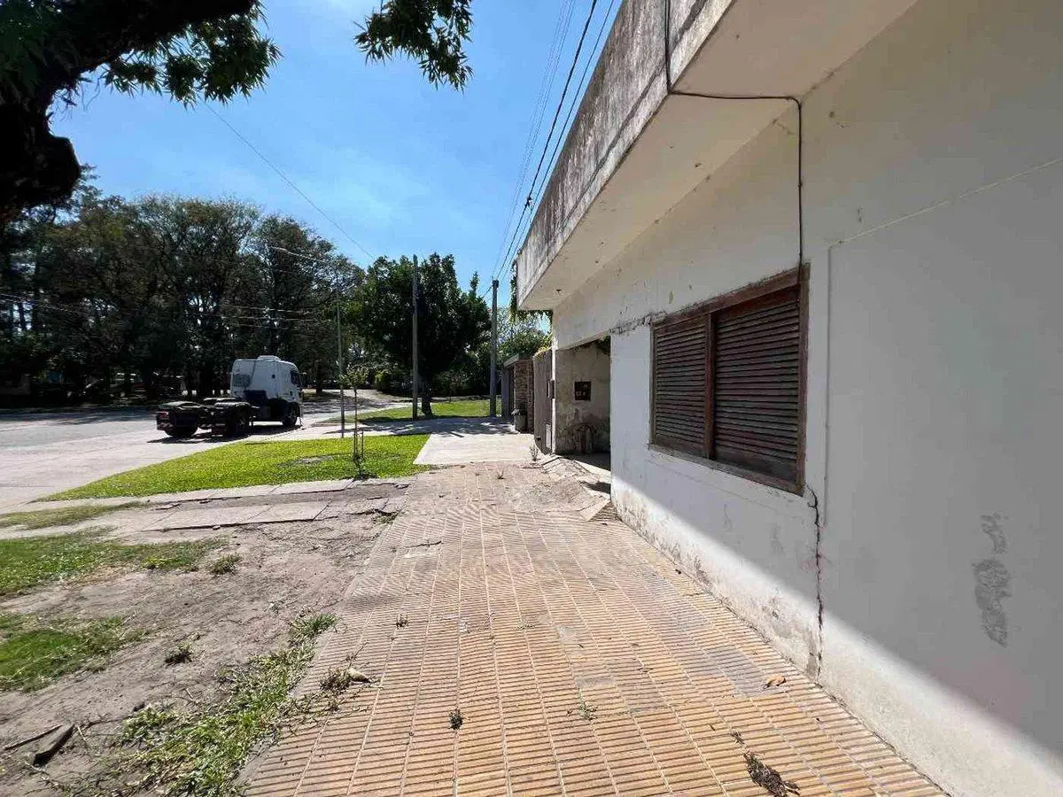 Casa en venta en Avellaneda a refaccionar 2