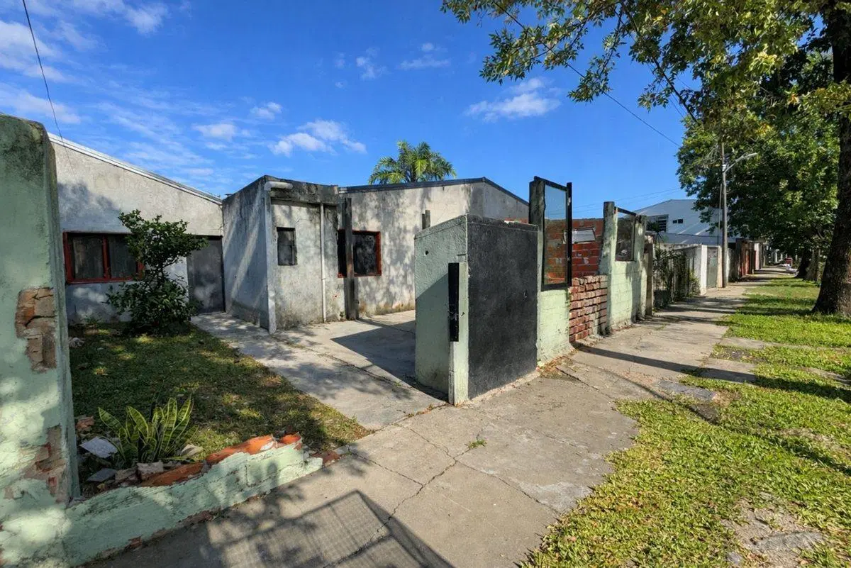 Casa a Refaccionar en Venta 4