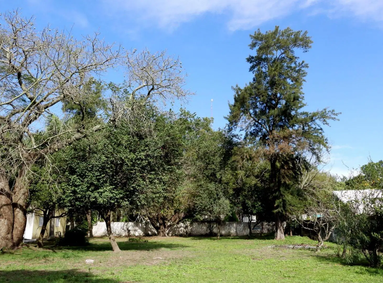 SE VENDE CASA QUINTA CON PILETA EN RECONQUISTA 4