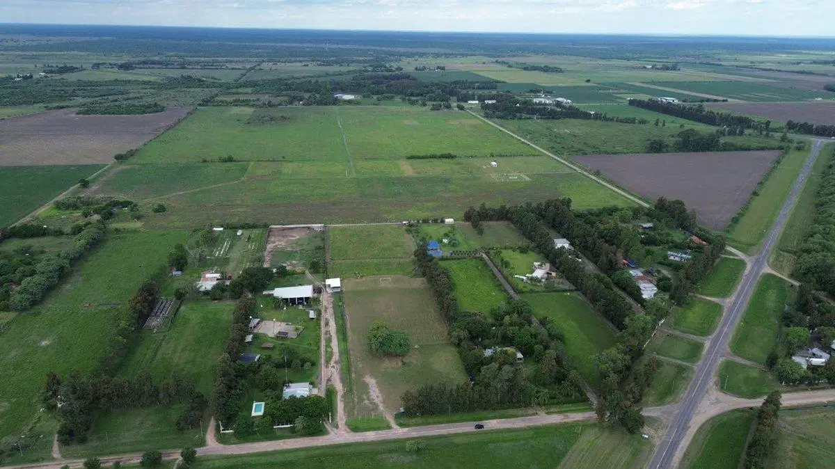 SE VENDE LOTE DE 2.19Ha. - Avellaneda -Santa Fe.- 2