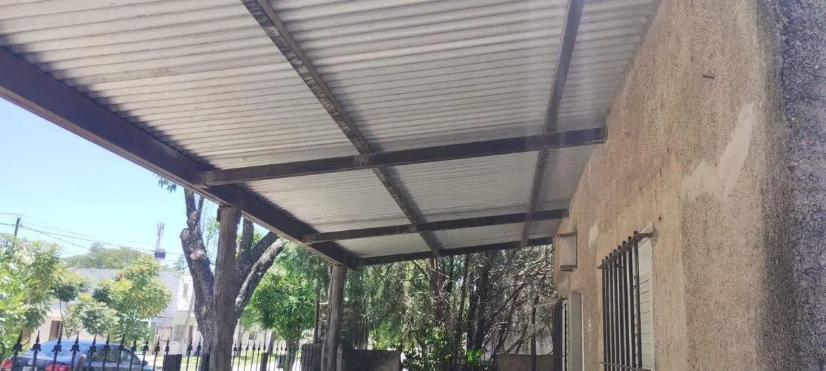 Se Vende Casa 2 dormitorios-Avellaneda 4