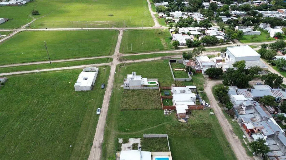 SE VENDE TERRENO EN LOTEO SOLARES AVELLANEDA 5