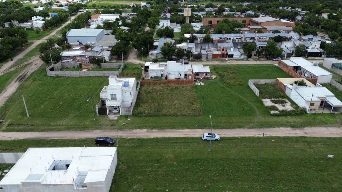 SE VENDE TERRENO EN LOTEO SOLARES AVELLANEDA 2