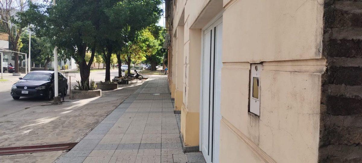 Se vende casa con terreno-Centro-Villa Ocampo