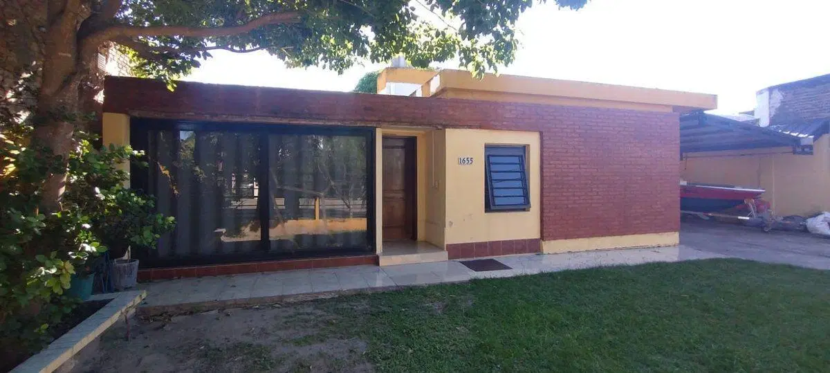 Se Vende Casa-3 dorm-Centro-Villa Ocampo 4