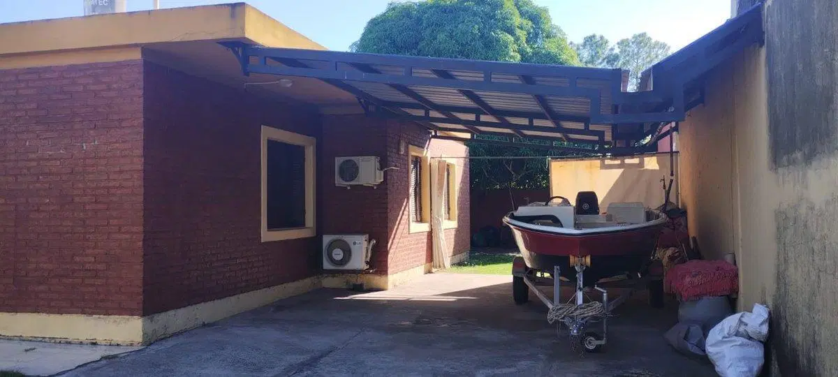 Se Vende Casa-3 dorm-Centro-Villa Ocampo 2