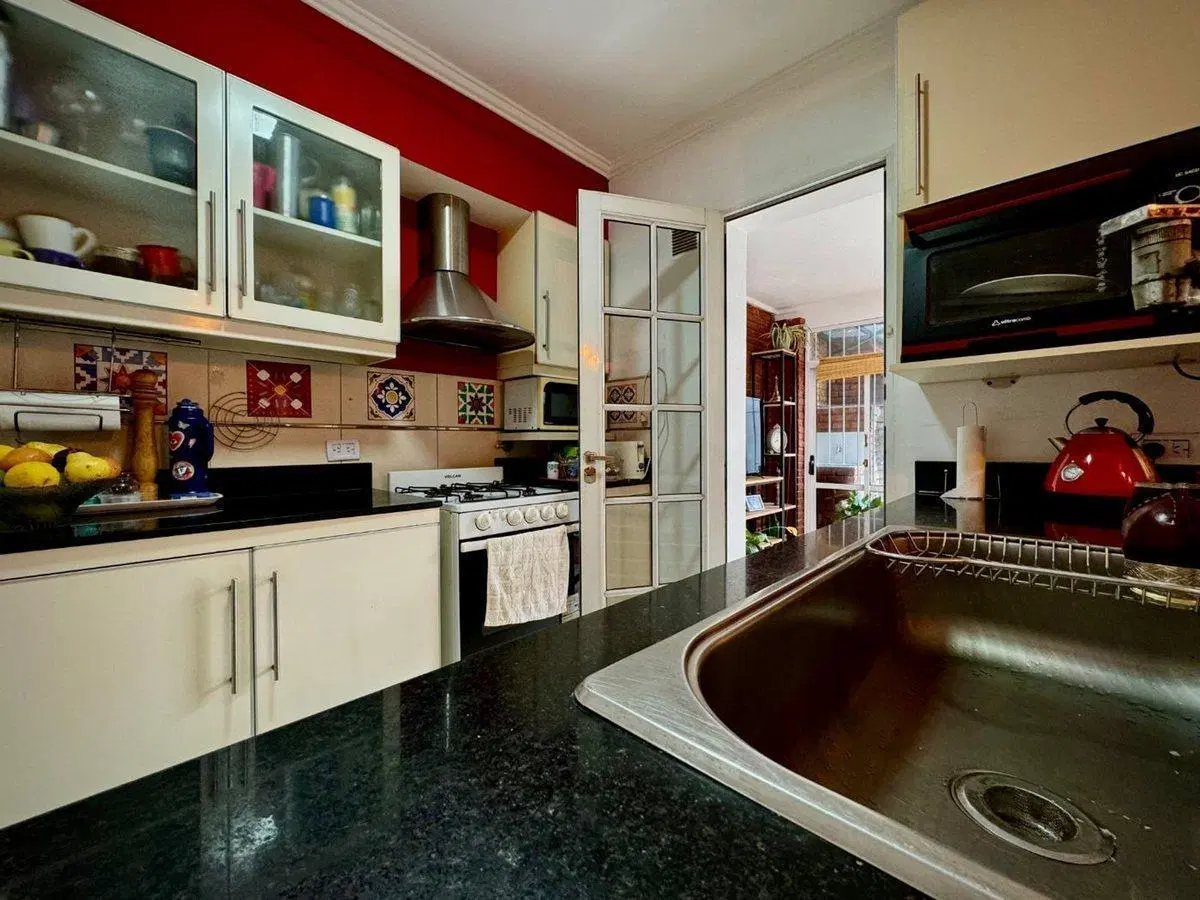 Se VENDE casa en B°San Martin, Reconquista 3