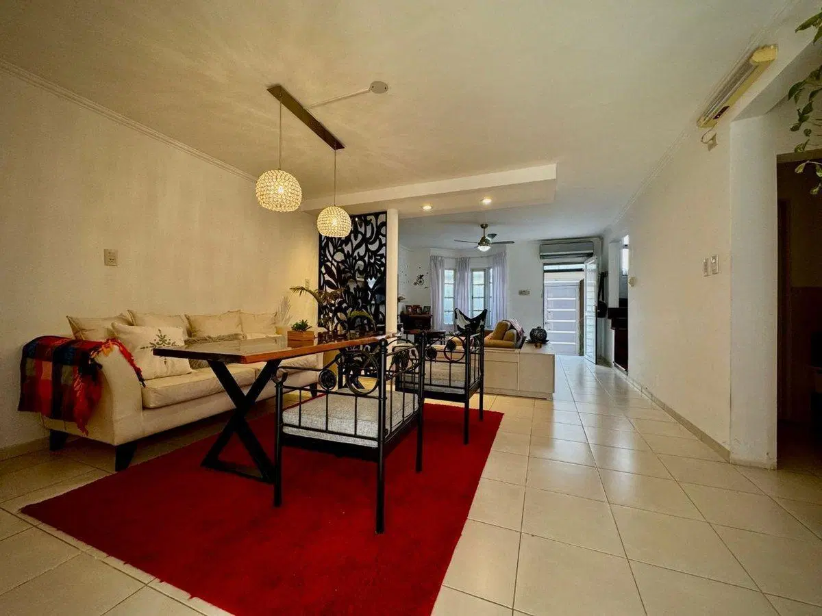 Se VENDE casa en B°San Martin, Reconquista 5