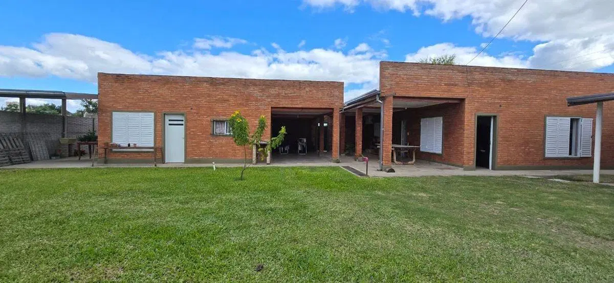 Casas en venta Reconquista 3