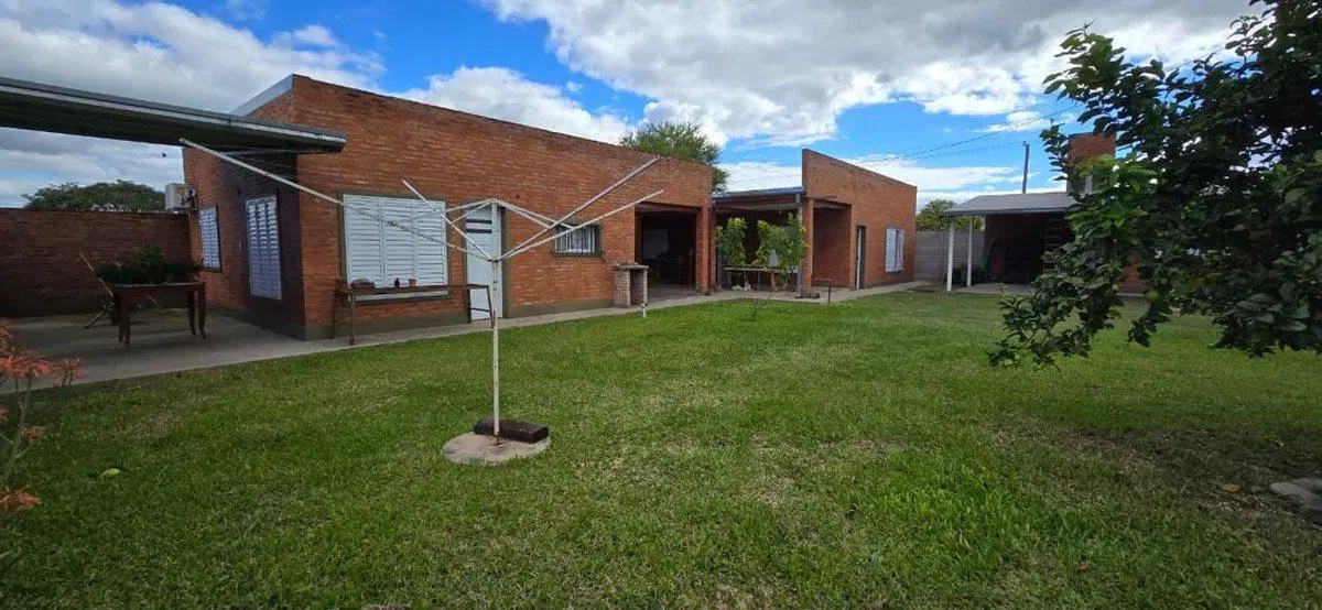 Casas en venta Reconquista 5
