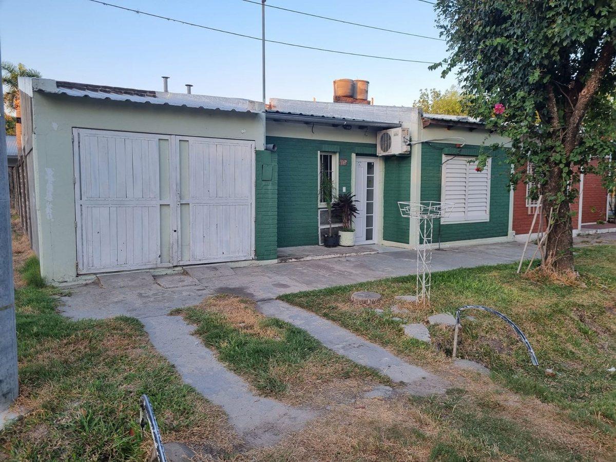 CASA EN VENTA – B° ITATÍ, AVELLANEDA