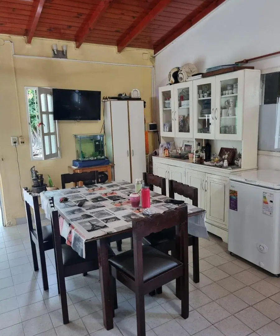 CASA EN VENTA – B° ITATÍ, AVELLANEDA 3