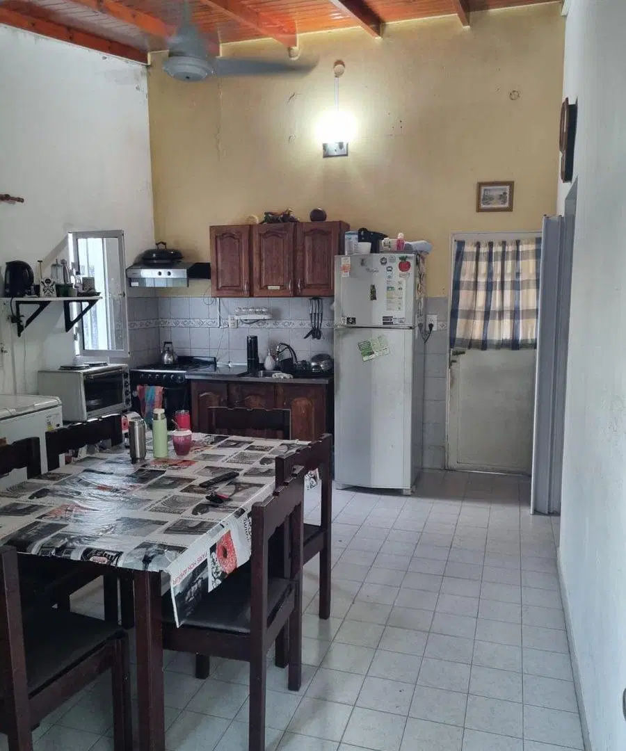 CASA EN VENTA – B° ITATÍ, AVELLANEDA 2
