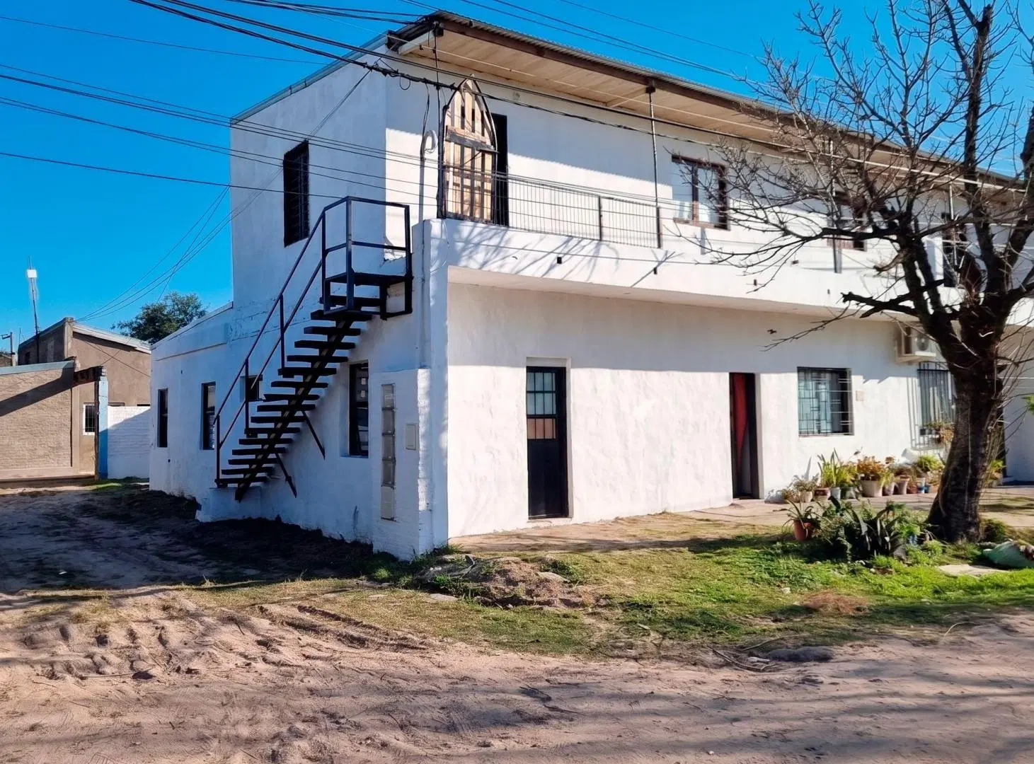 COMPLEJO DE 12 DEPARTAMENTOS EN VENTA 2