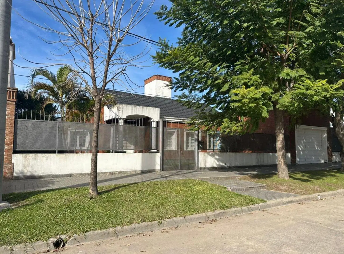 Casa de categoría en Avellaneda 2