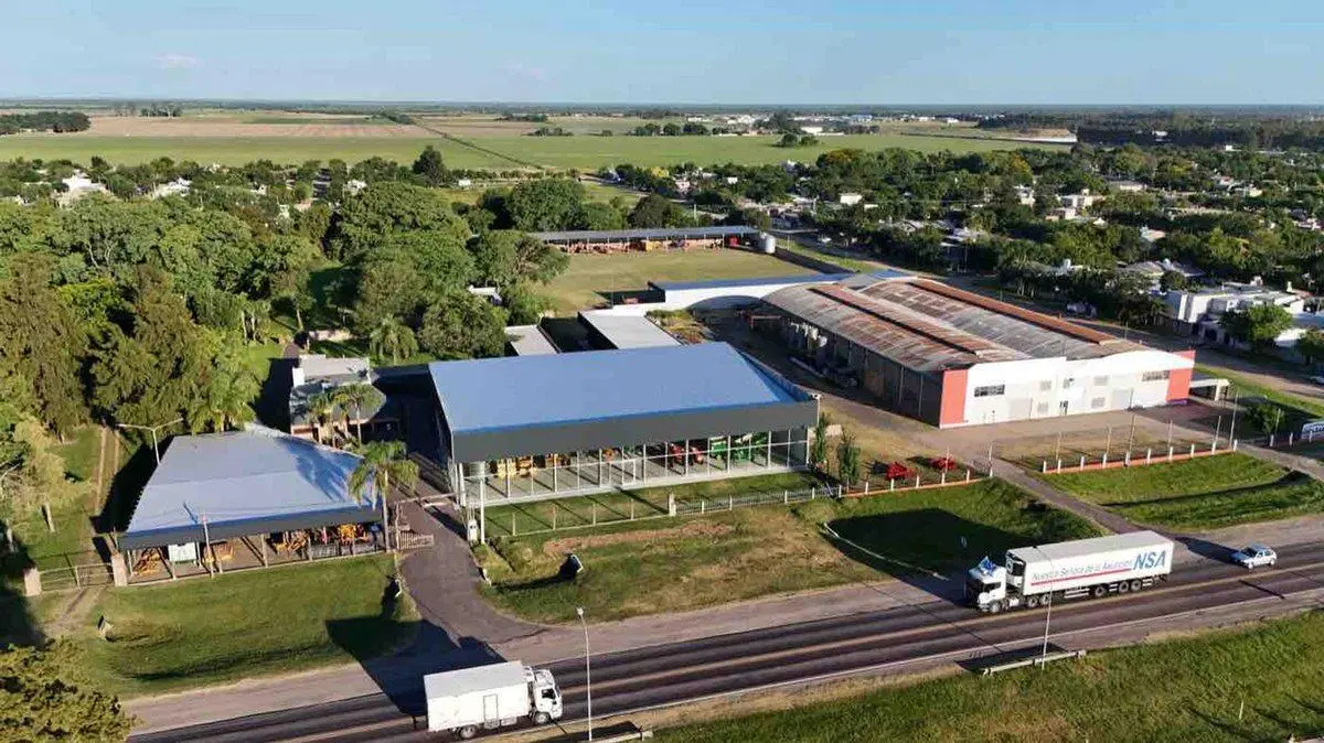 SALON COMERCIAL sobre Ruta RN N11 AVELLANEDA (Sta 4