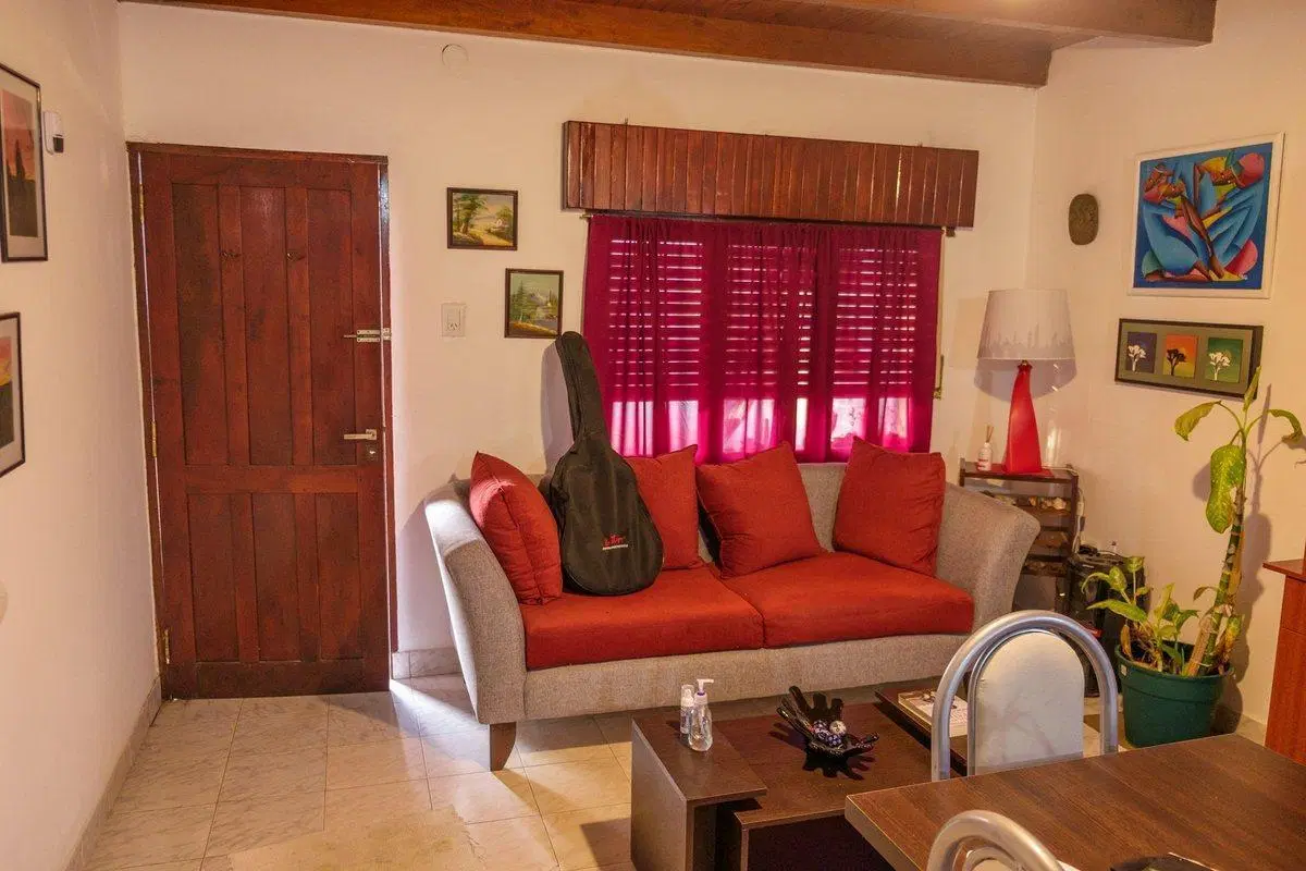 CASA  +  DEPTO de 2 dorm en Venta 5