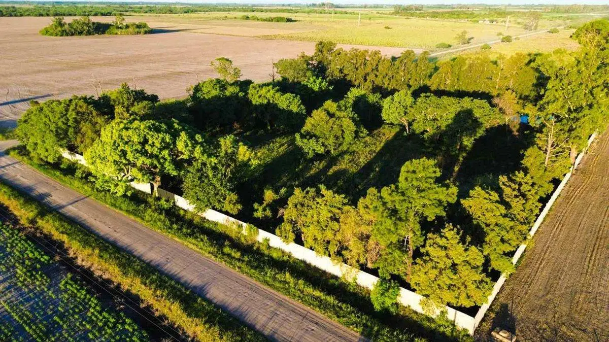 SE VENDE - UNA HECTAREA - BARROS PAZOS 2