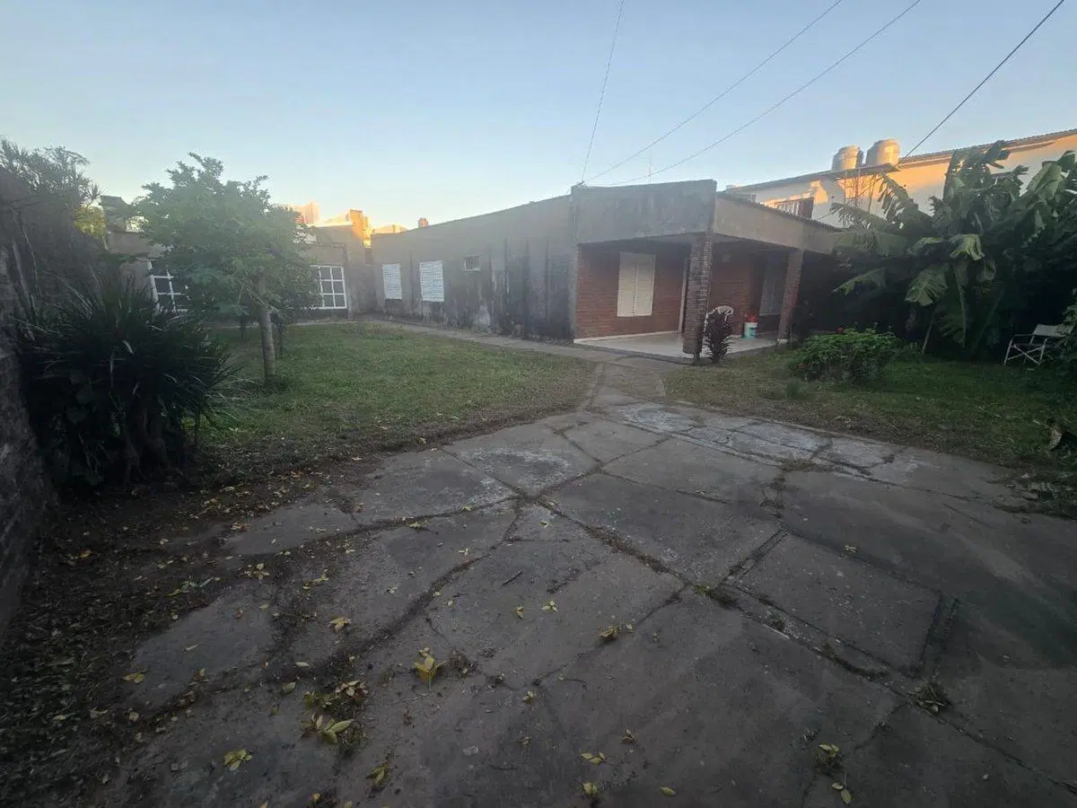 Se vende Casa/galpón/salón 2