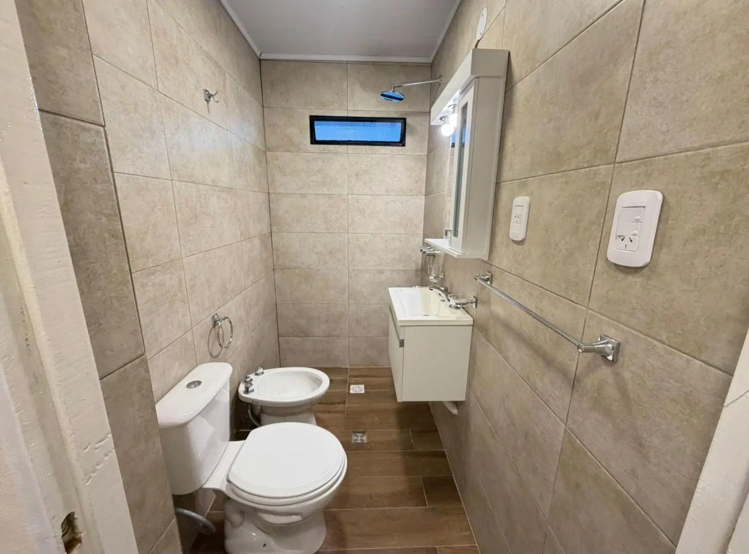 Se alquila departamento de un dormitorio 8
