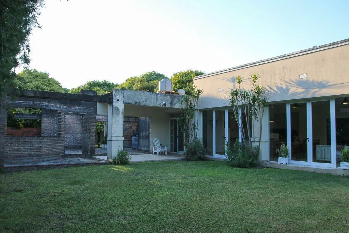 SE VENDE QUINCHO EN CLUB DE CAMPO LA RURAL RQTA. 5