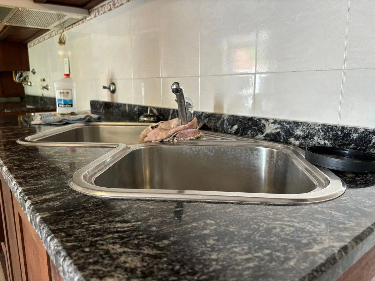 Casa interna en Barrio Chapero Reconquista. 4