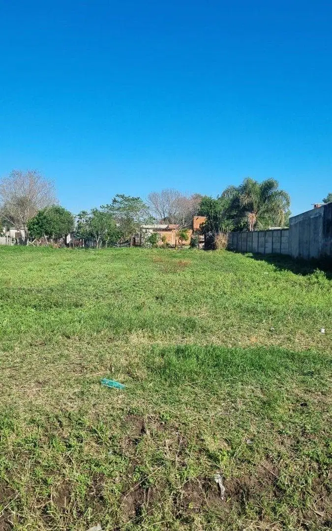 Se vende Lote N° 188 . Barrio La Loma 2