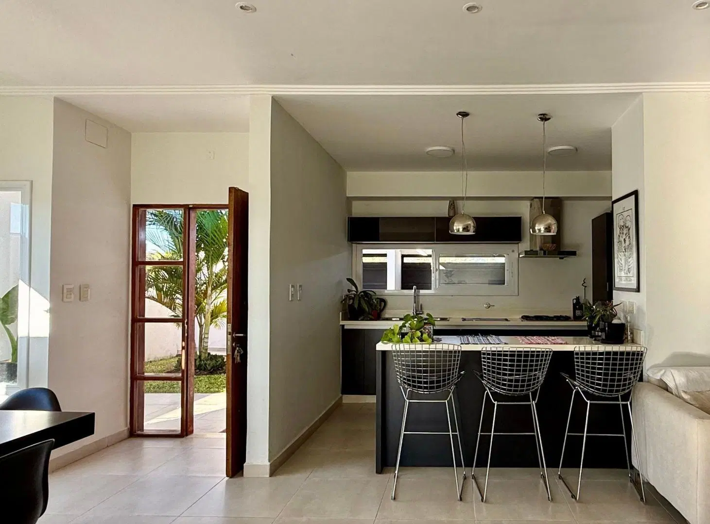 SE VENDE CASA EN BARRIO MARTELOSSI DE RQTA 2