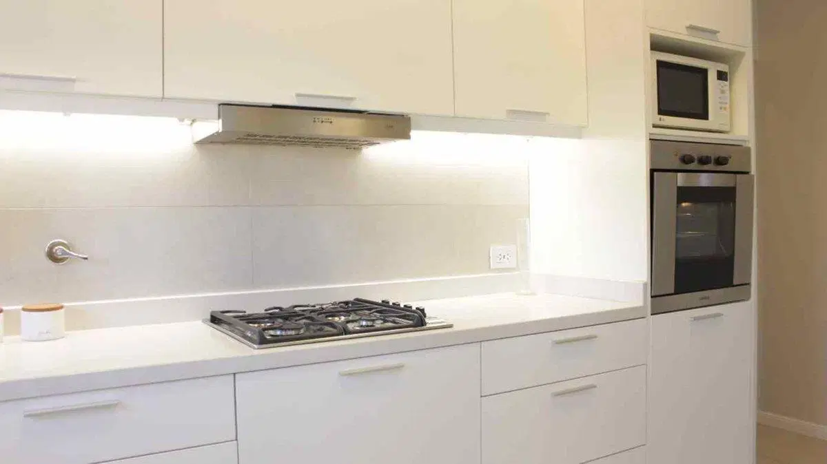 SE VENDE CASA EN BARRIO MARTELOSSI 8