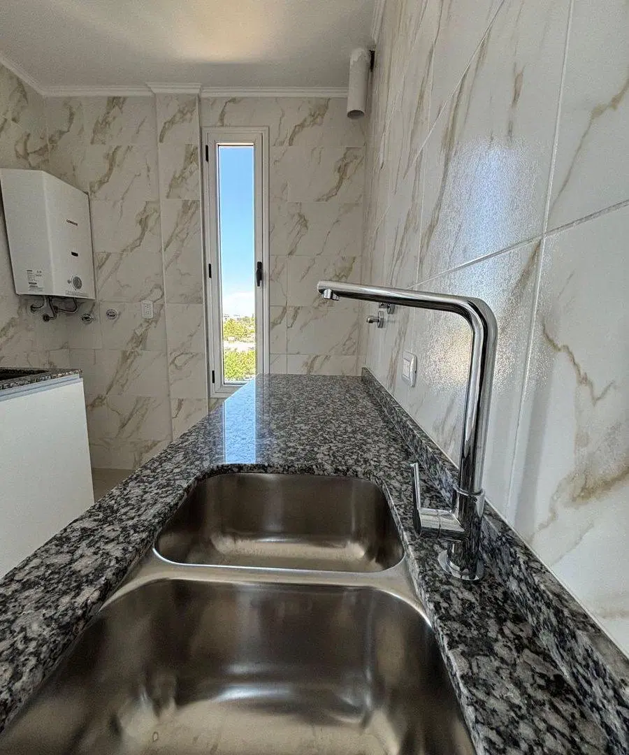 Departamento de 2 Dormitorios Avi Newbery 5