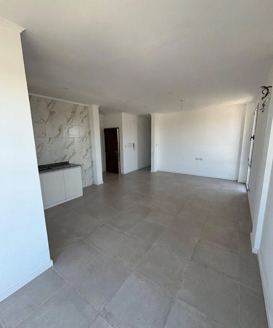 Departamento de 2 Dormitorios Avi Newbery 2