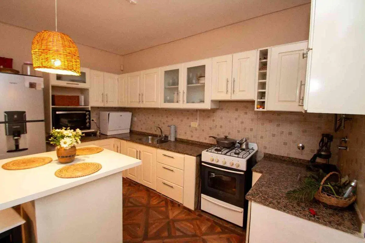 Se vende casa en B° Martelossi Reconquista 8