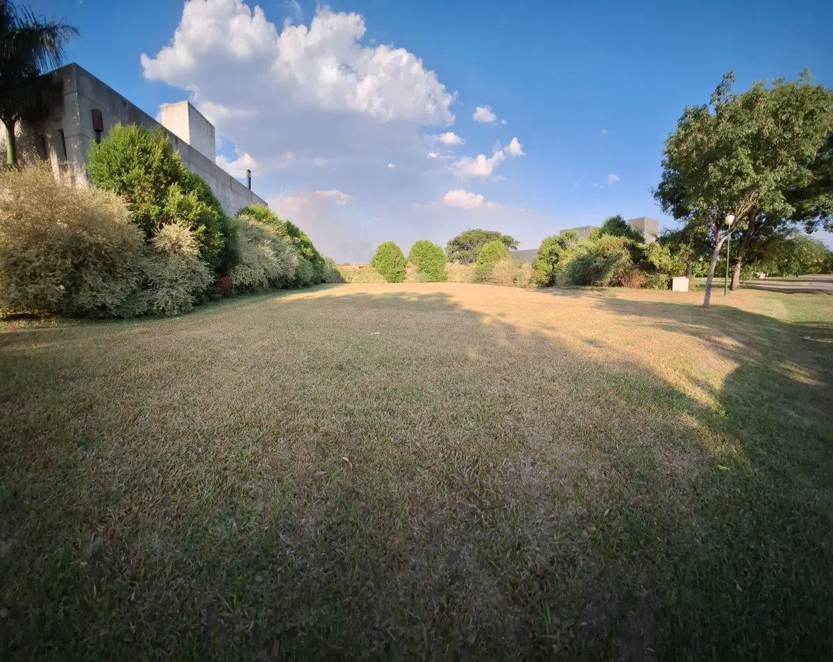 Lote en Venta Club de Campo La Rural 2