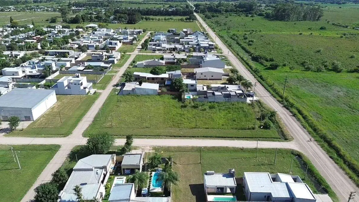 SE VENDE TERRENO FINANCIADO EN BARRIO MARTELOSSI 3