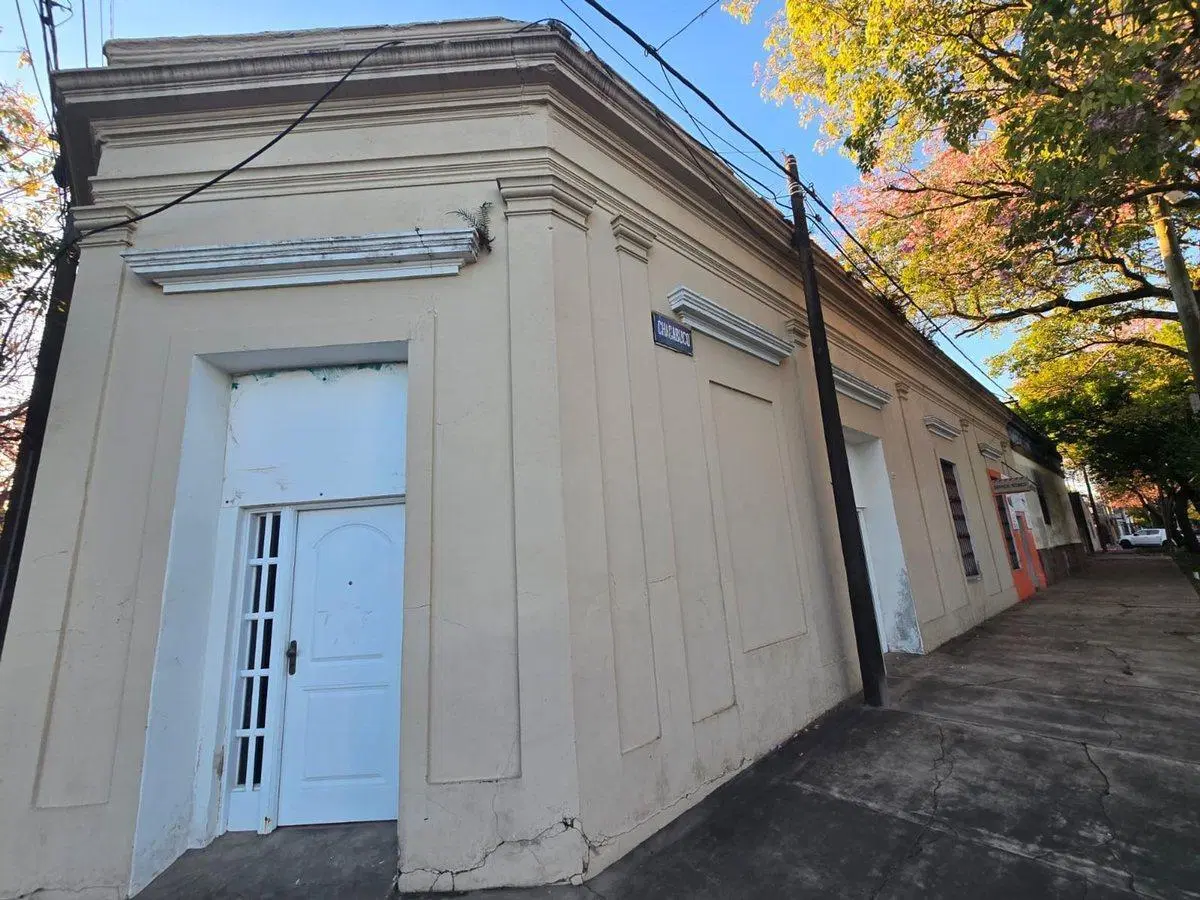 Se vende Propiedad en esquina 3