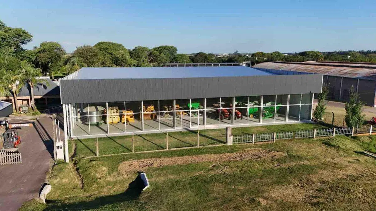SALON COMERCIAL sobre Ruta RN N11 AVELLANEDA (Sta 5