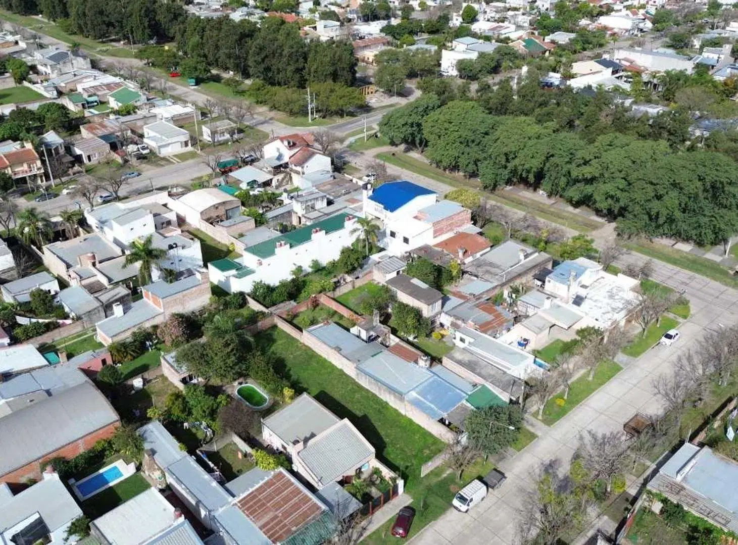 Se vende terreno en B° Padre Celso Avellaneda 3
